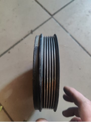 Шків колінвала 30731865 VOLVO