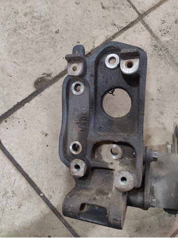 Кронштейн кріплення генератора 3600831 FORD