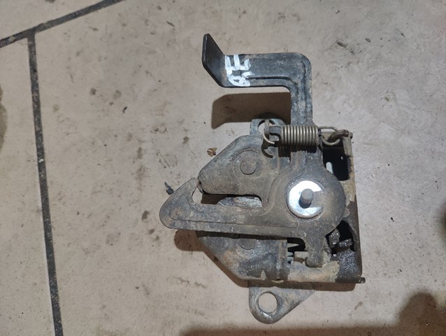 Замок кришки капота 4897793 FORD