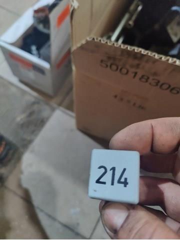 899512000 VAG