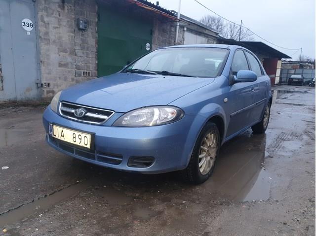 Решітка радіатора 96545667 GM
