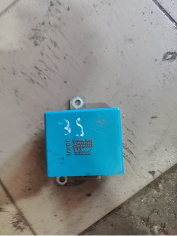 Підсилювач сигналу антени MB921337 MITSUBISHI