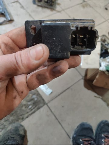 Реле омивача фар MR238863 MITSUBISHI