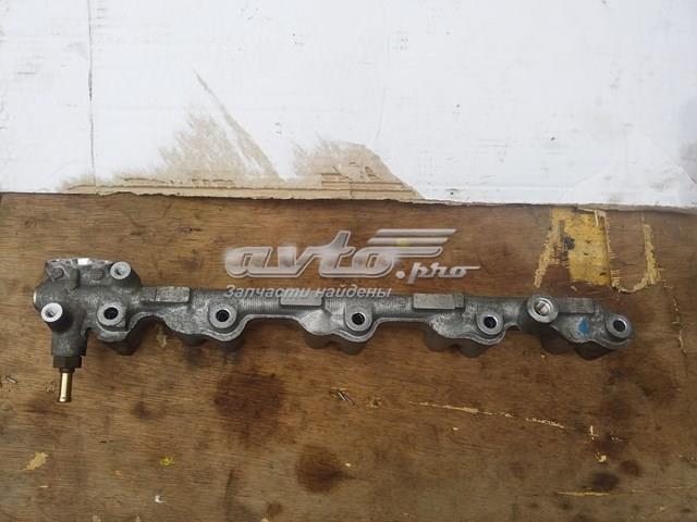 Паливна рампа 2380728024 TOYOTA
