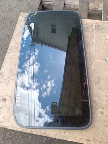 Скло люка даху 6320130140 TOYOTA