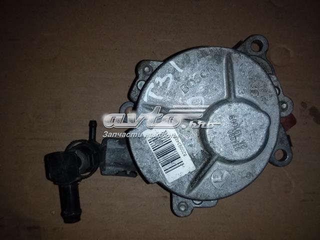 Насос вакуумний 8200472458 RENAULT