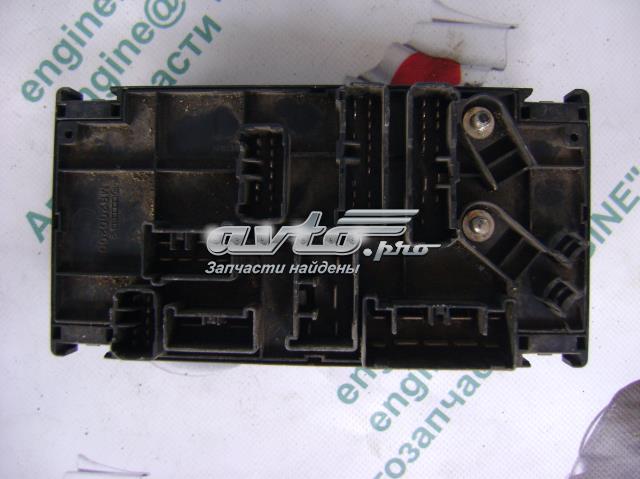 Корпус запобіжників 82241AG030 SUBARU