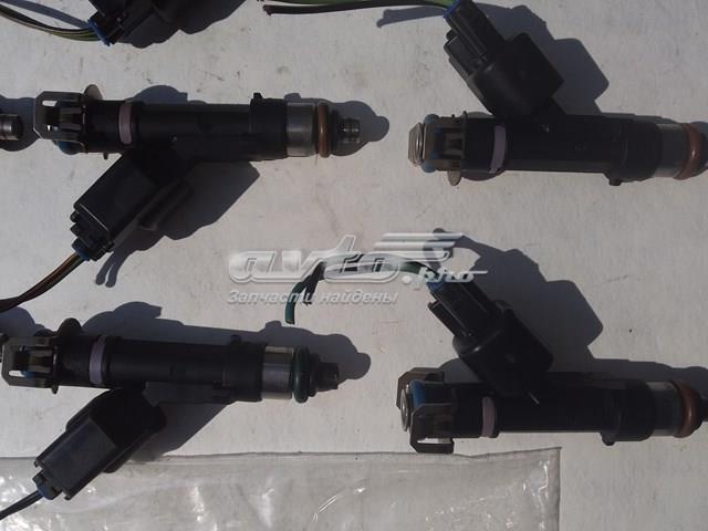 Форсунки електромагнітні L50113250 MAZDA