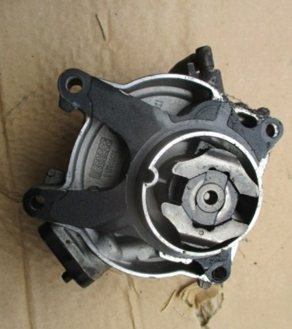 Насос вакуумний 55221325 FIAT