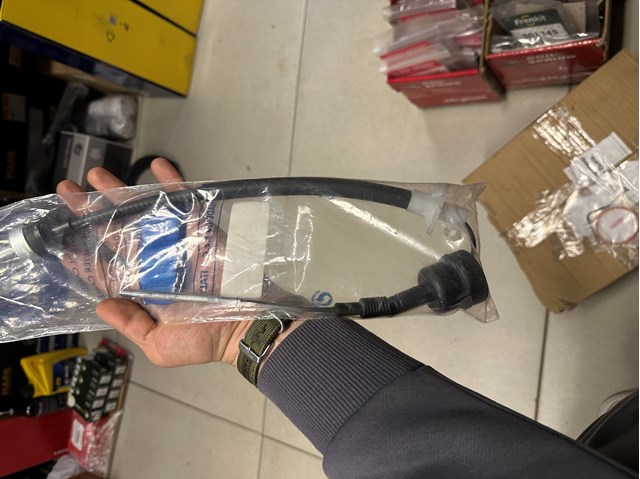 Трос зчеплення C0412C LPR