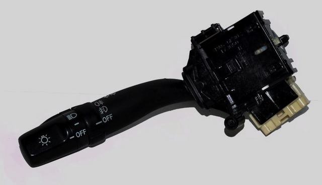 Перемикач підрульовий, лівий 1017000636 GEELY