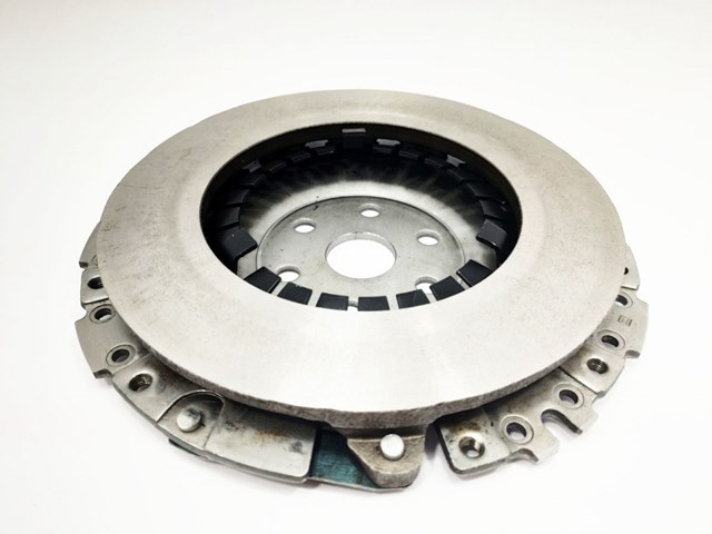 Натискний диск зчеплення A111601020AC CHERY