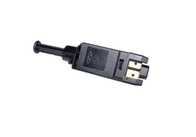 Вимикач сигналу гальмування A113720011 CHERY