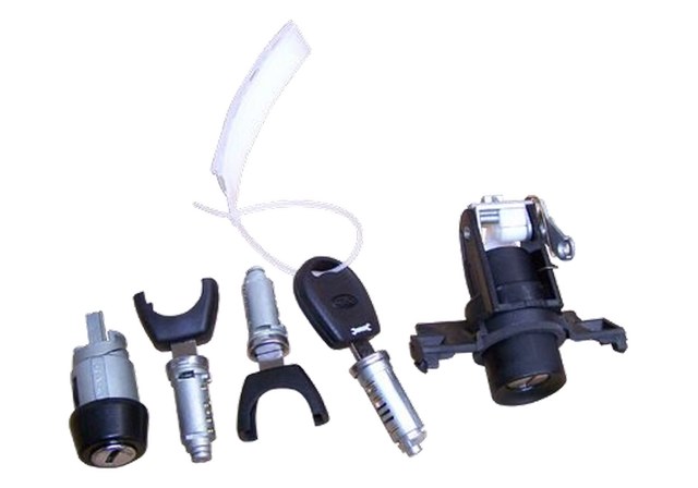 Серцевина замка, комплект A118CB6105H4 CHERY