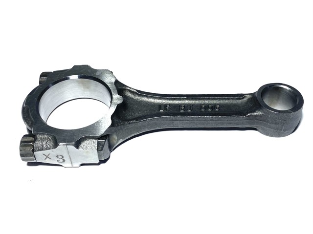 Шатун поршня ДВЗ E020120005 GEELY