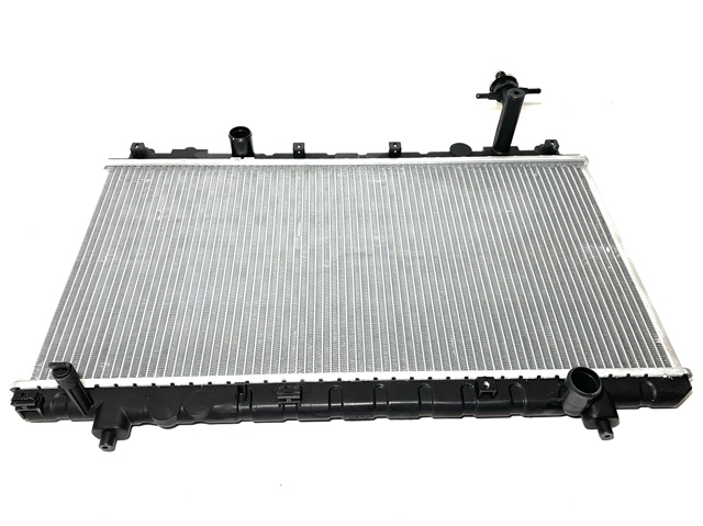 Радіатор системи охолодження двигуна T111301110BA CHERY