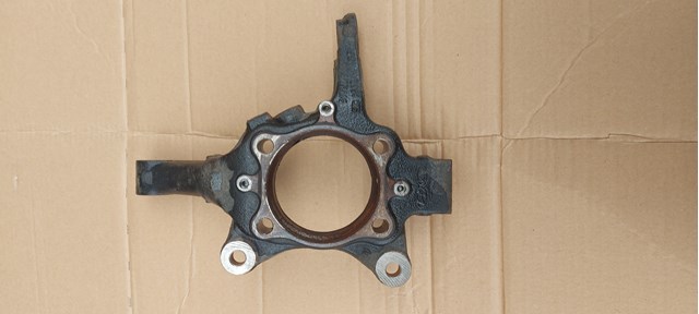 Цапфа поворотна ліва 5171507100 HYUNDAI