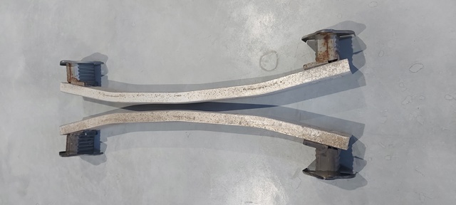 Підсилювач бампера заднього 6410C068 MITSUBISHI