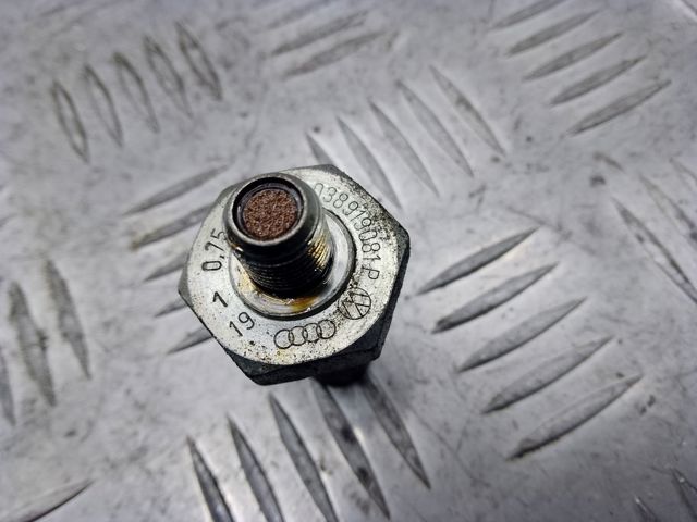 Датчик показника тиску масла 038919081P VAG