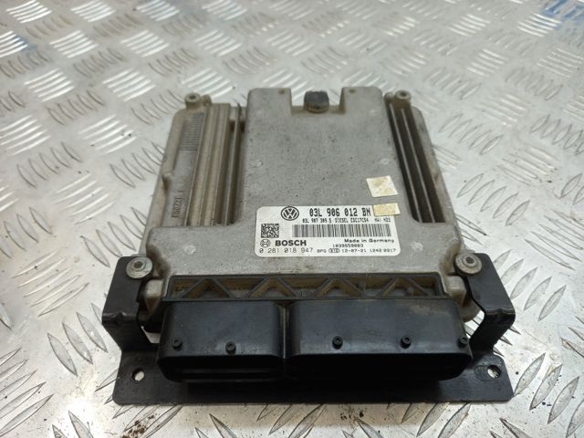 Комп'ютер двигуна 03L906012BN VAG