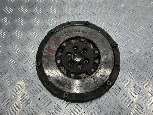 Маховик із зубчастим ободом в зборі 06D105266A VAG
