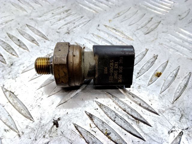 Датчик тиску палива 06E906051E VAG