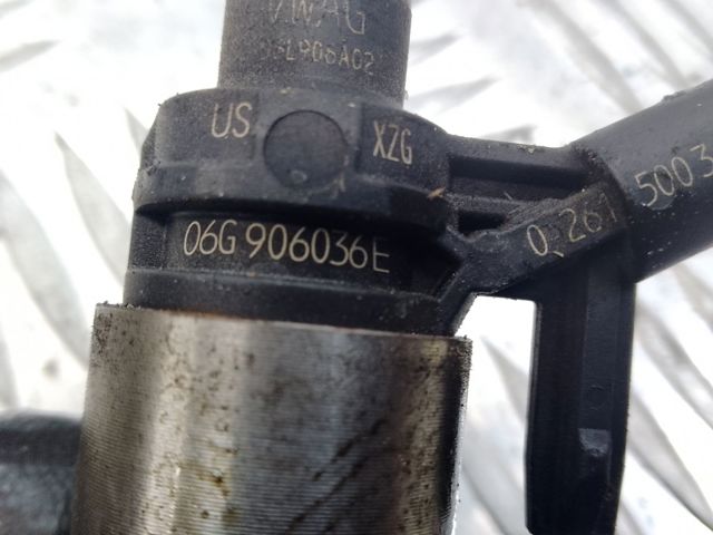 Форсунка паливна 06G906036J VAG