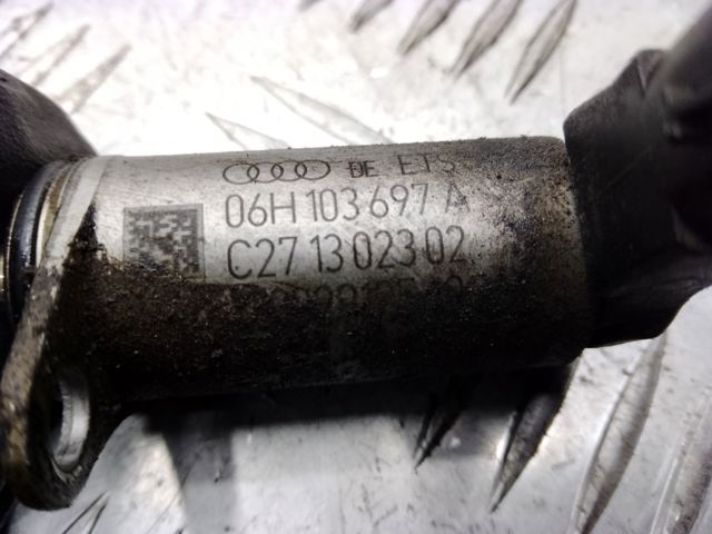 Регулятор фаз газорозподілу 06H103697A VAG