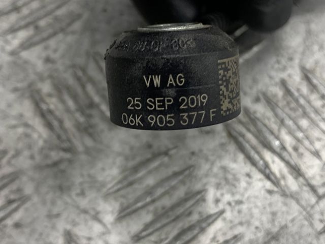 Датчик самозаймання 06K905377F VAG