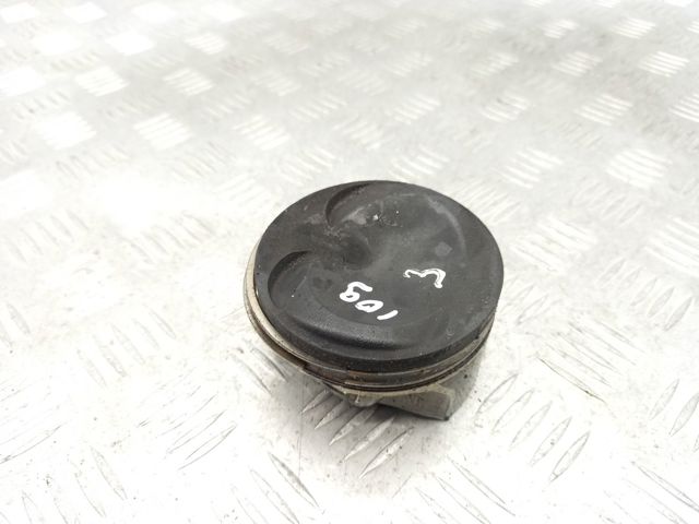 Поршень двигуна без кілець 06L107065AN VAG