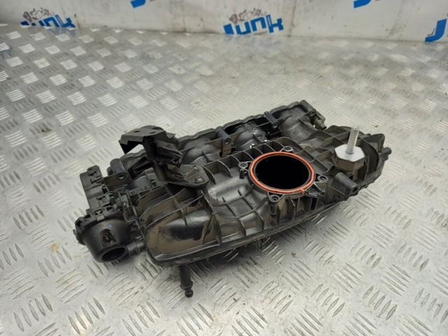 Колектор впускний 06L133201ES VAG