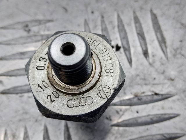 Датчик показника тиску масла 06L919081 VAG
