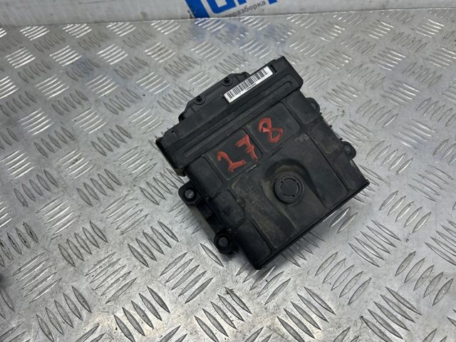 Модуль (ЕБУ) АКПП електронний 09G927750NL VAG