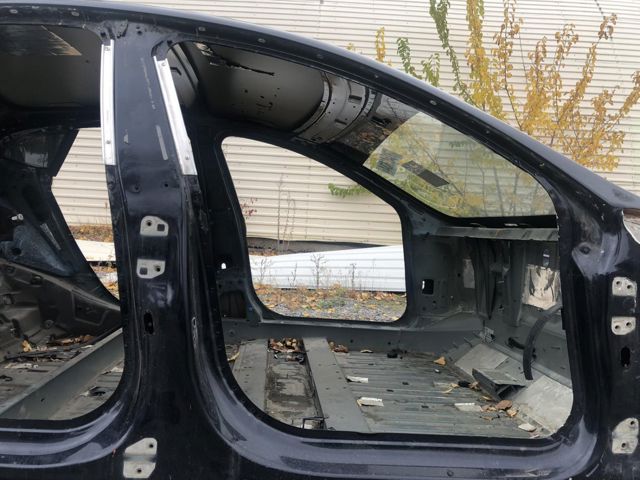 Лонжерон рами передній правий 1021798S0A TESLA