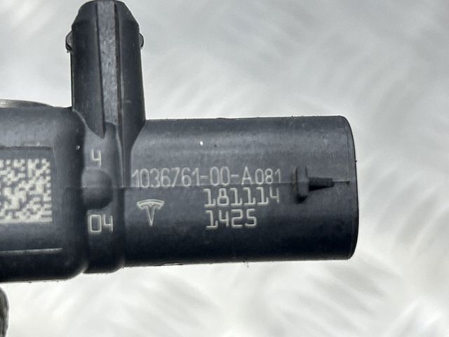Датчик AIRBAG передній 103676100A TESLA