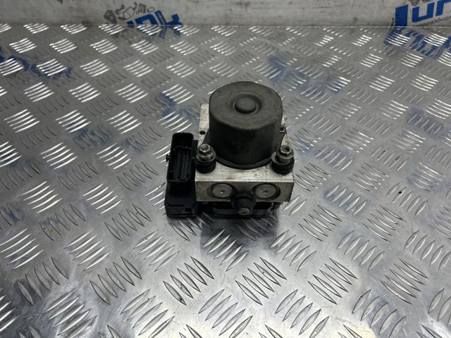 Блок управління АБС (ABS) 103811900D TESLA