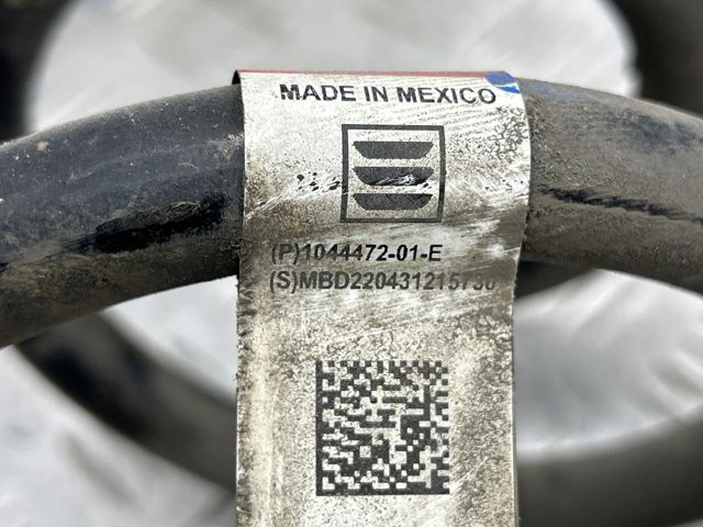 Пружина підвіски задня 104447201E TESLA