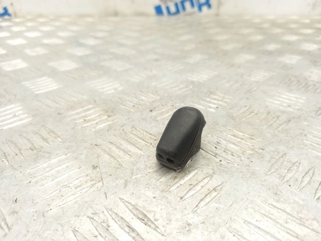 Сопло склоомивача вітрового скла 105288700C TESLA