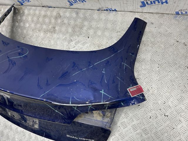 П'яті двері 1081460E0D TESLA