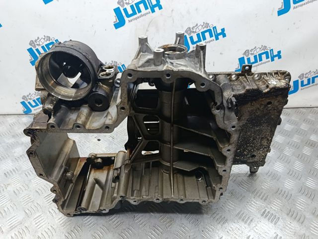 Піддон масляний картера двигуна, верхня частина 11137621072 BMW