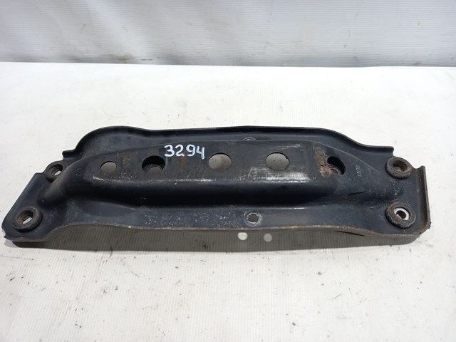 Балка кріплення коробки передач 113101CB0A NISSAN