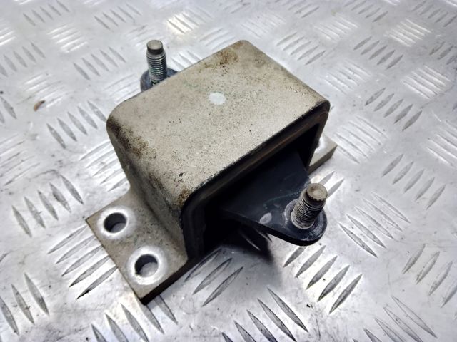 Права подушка мотора 113204GB5A NISSAN