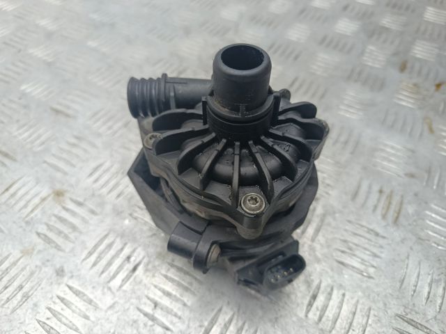 Помпа водяна, (насос) охолодження, додатковий електричний 11517566335 BMW