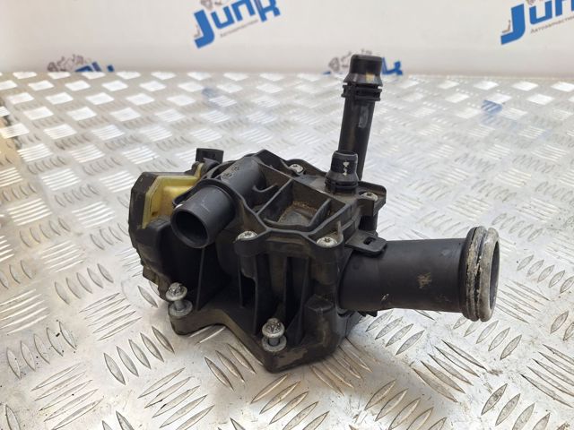 Корпус термостата в зборі 11537642854 BMW