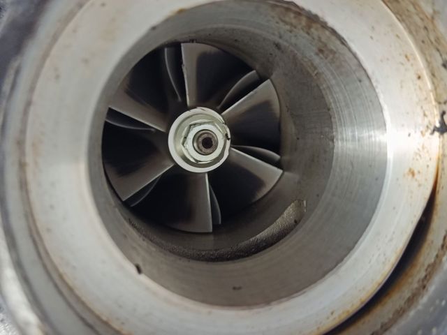 Турбонаддув 11652470360 BMW