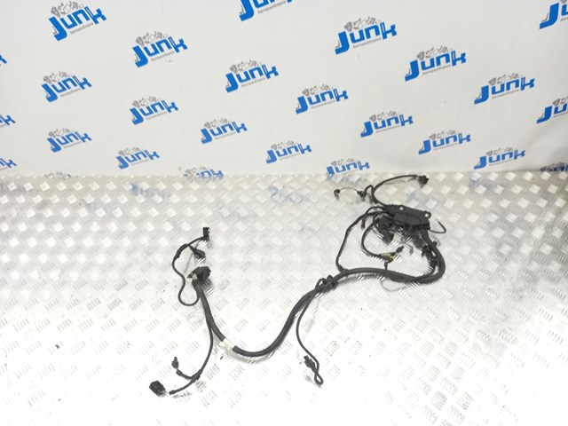 Джгут проводів моторного відсіку 12517620557 BMW