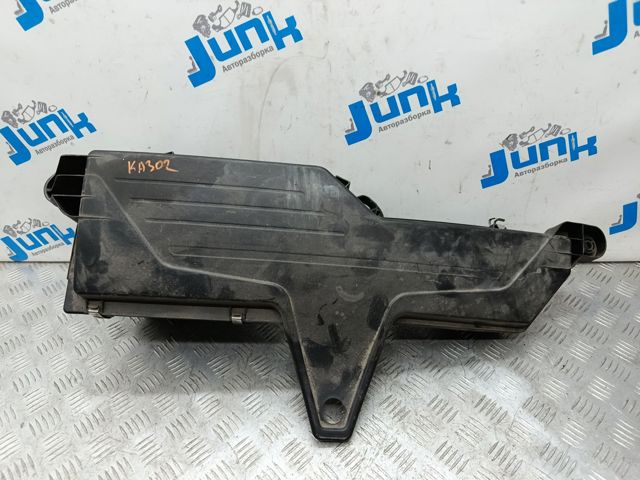 Корпус повітряного фільтра 13717604305 BMW