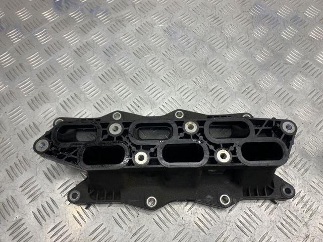 Колектор впускний нижній 140015CA0A NISSAN