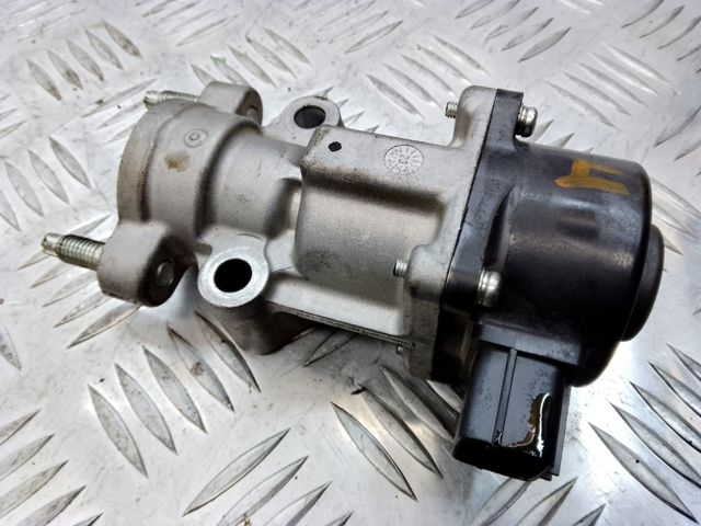 Клапан EGRсістеми рециркуляції відпрацьованих газів 14710AA830 SUBARU