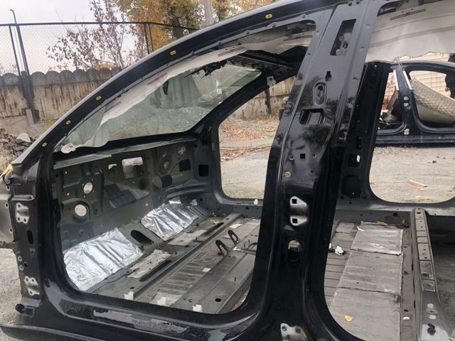 Стійка центральна, ліва 1504887S0A TESLA